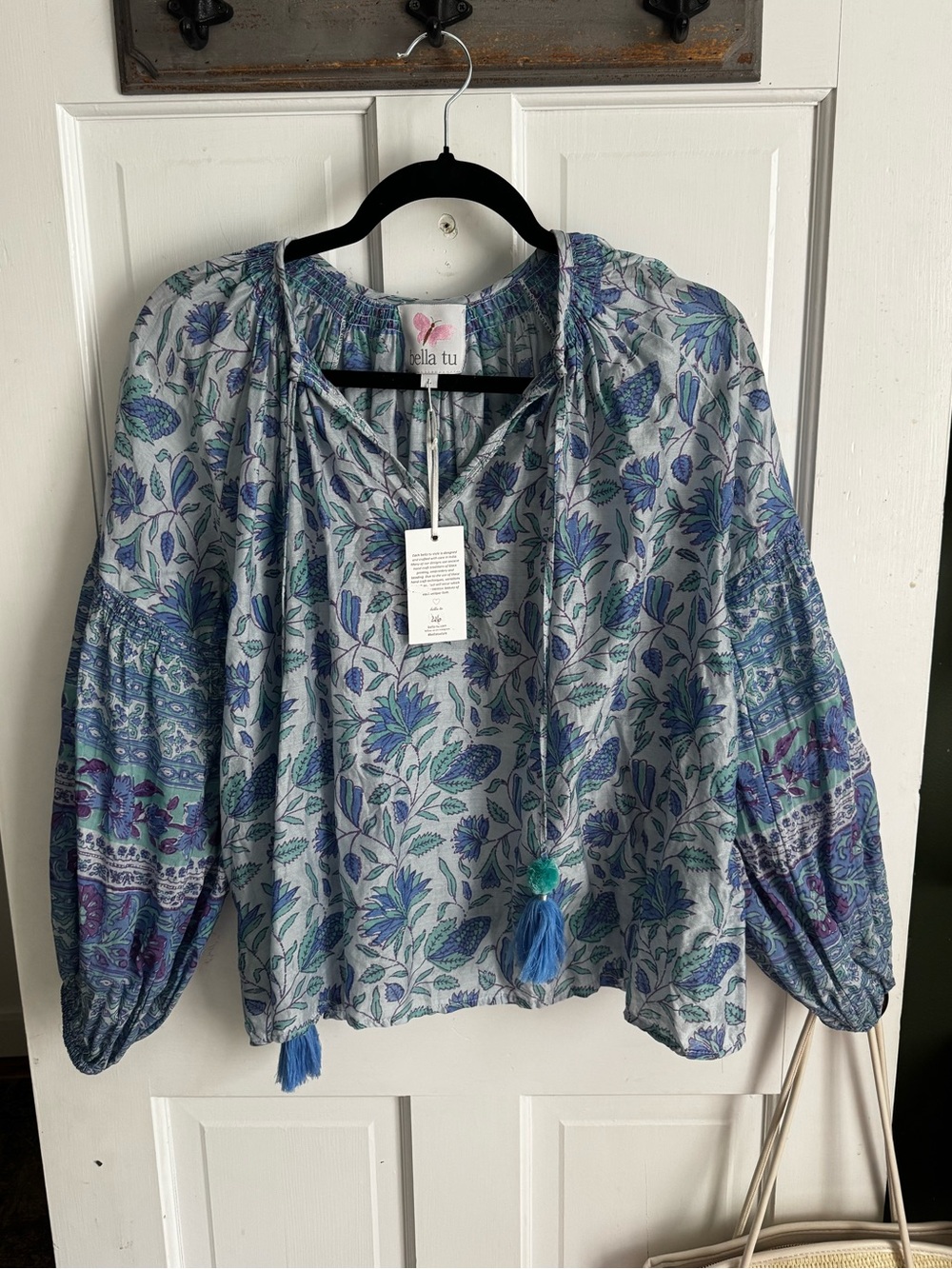 Bella Tu Blue Floral Blouse NWT